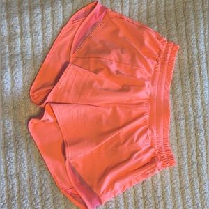 LuLu shorts size 6!   4” inseam! perfect condition! Peach color!